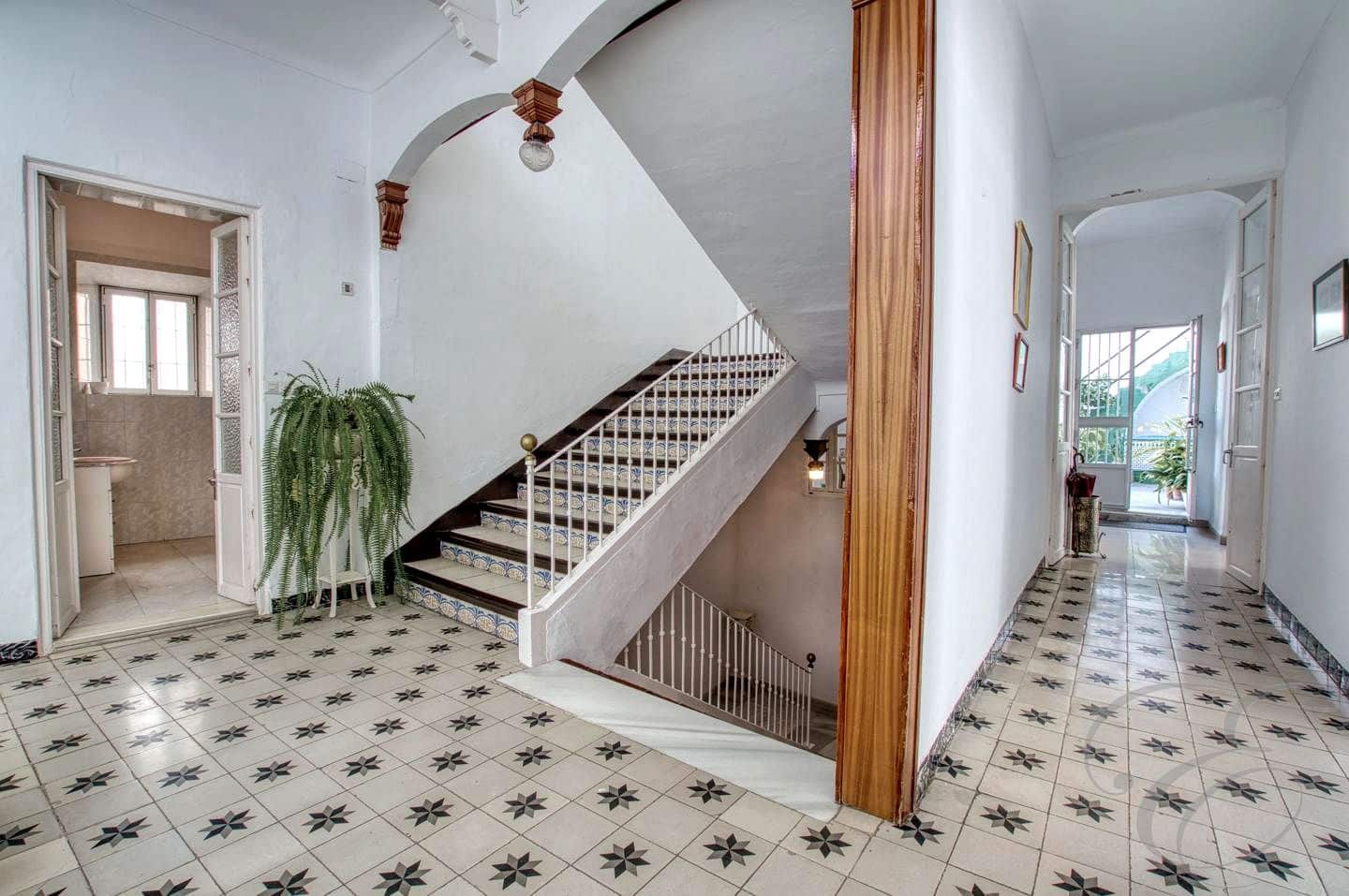 12 chambre Villa/Maison à vendre à Velez-Malaga avec piscine - 1 100 000 € (Ref: 9897313)