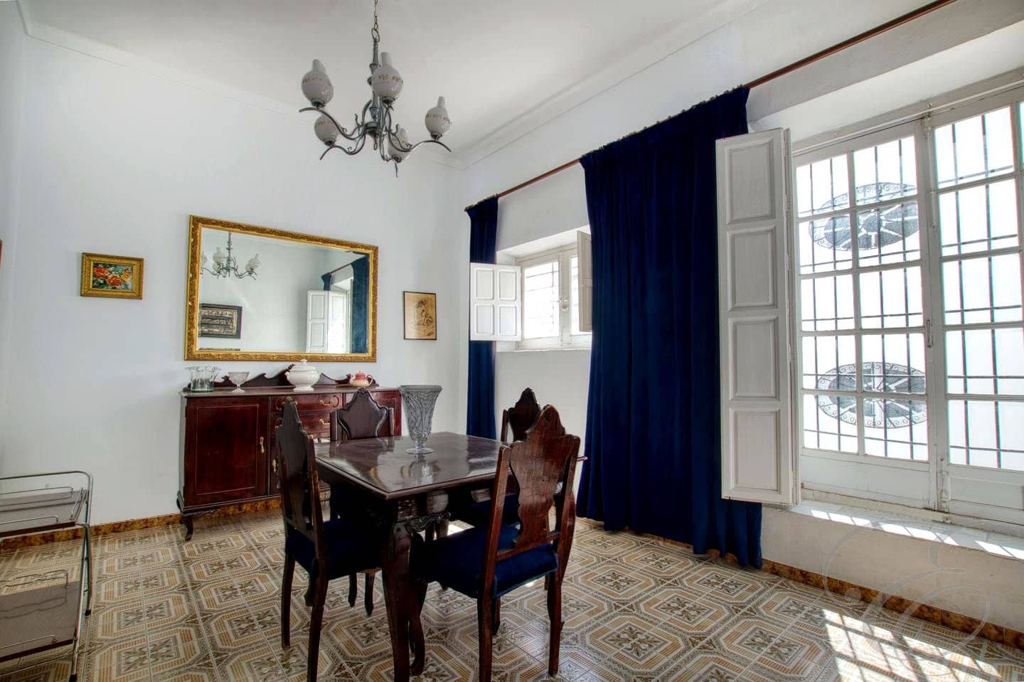 12 chambre Villa/Maison à vendre à Velez-Malaga avec piscine - 1 100 000 € (Ref: 9897313)