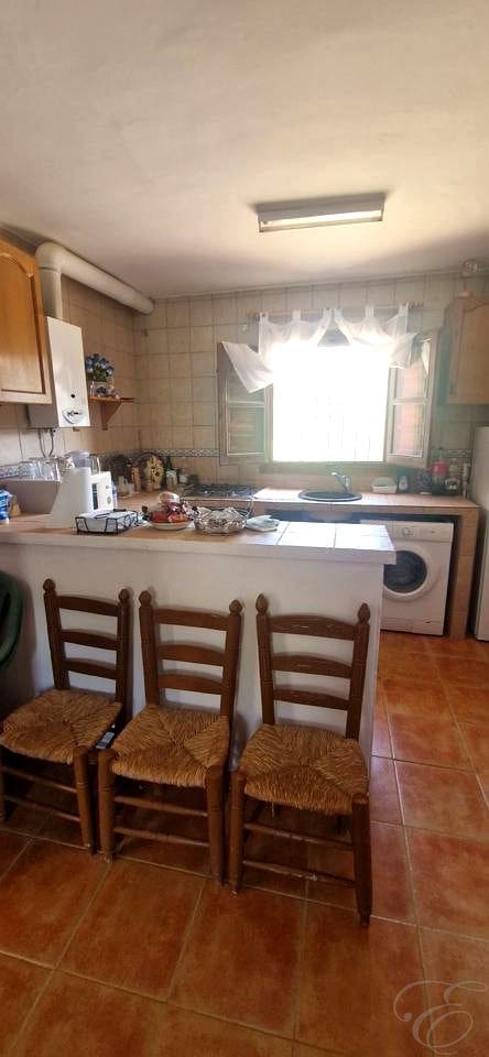 2 makuuhuone Maalaistalo myytävänä paikassa Comares - 245 000 € (Ref: 9902152)