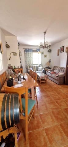 2 makuuhuone Maalaistalo myytävänä paikassa Comares - 245 000 € (Ref: 9902152)