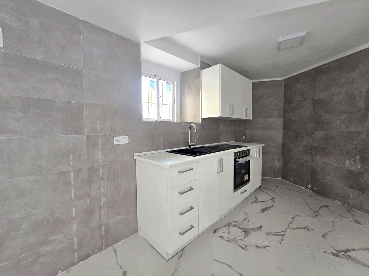 3 Zimmer Villa zu verkaufen in Archidona - 169.000 € (Ref: 9905226)