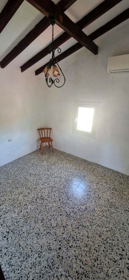 3 chambre Finca/Maison de Campagne à vendre à Comares avec piscine garage - 300 000 € (Ref: 9911893)