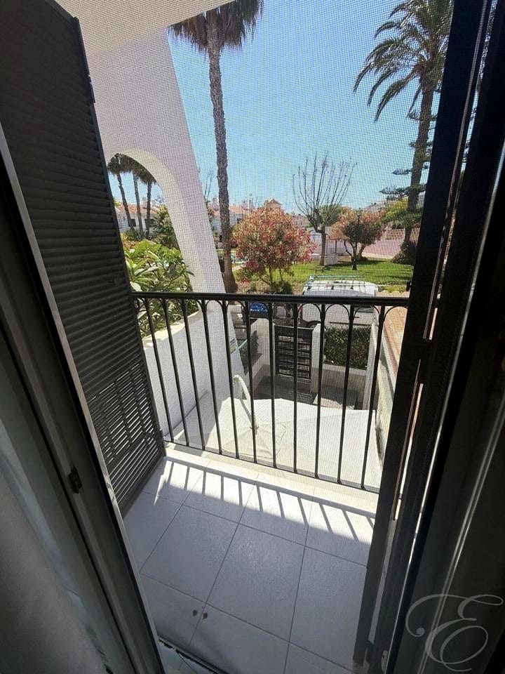 3 chambre Villa/Maison à vendre à Torre del Mar avec piscine - 445 000 € (Ref: 9914887)
