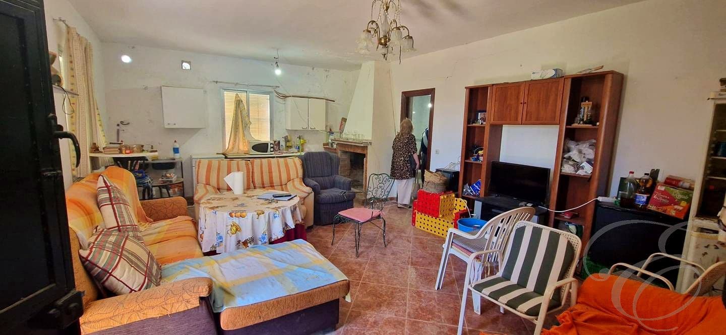 1 bedroom Finca/Country House for sale in Alfarnatejo - € 130,000 (Ref: 9925172)