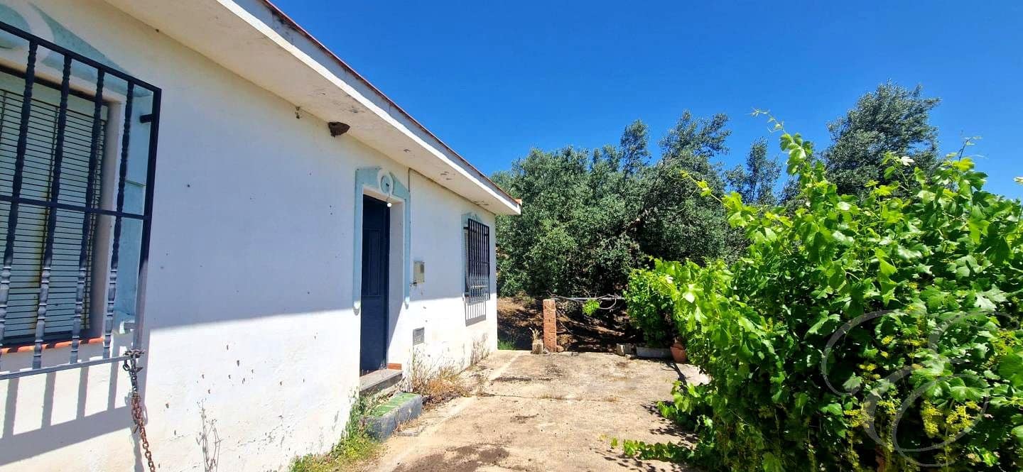 1 bedroom Finca/Country House for sale in Alfarnatejo - € 130,000 (Ref: 9925172)