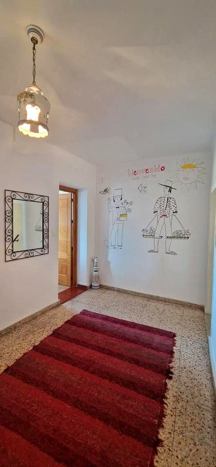 4 slaapkamer Villa te koop in Velez-Malaga - € 259.950 (Ref: 9928244)