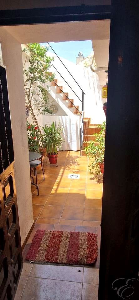 4 slaapkamer Villa te koop in Velez-Malaga - € 259.950 (Ref: 9928244)