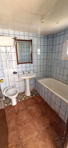 3 soverom Finca/Herregård til salgs i Villanueva de Algaidas med garasje - € 115 000 (Ref: 9938770)