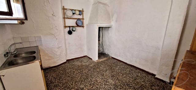 3 soverom Finca/Herregård til salgs i Villanueva de Algaidas med garasje - € 115 000 (Ref: 9938770)