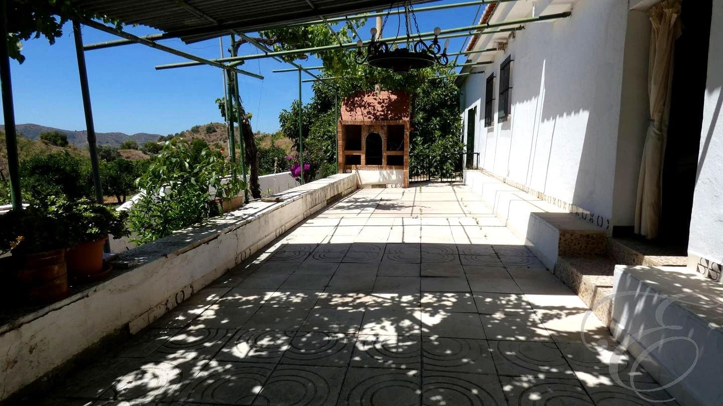3 sovrum Finca/Hus på landet till salu i Sedella - 355 000 € (Ref: 9939055)
