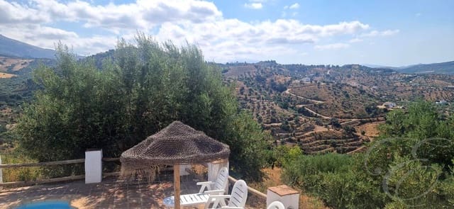 3 sovrum Villa till salu i Riogordo med pool garage - 270 000 € (Ref: 9946655)