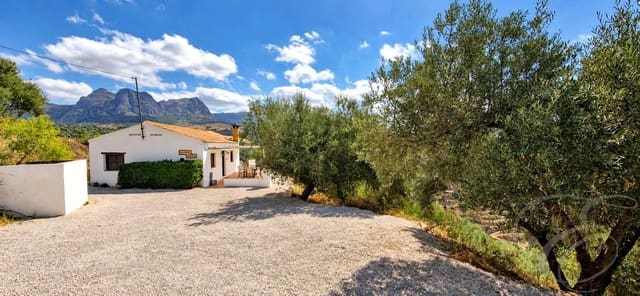 3 soverom Villa til salgs i Riogordo med svømmebasseng garasje - € 270 000 (Ref: 9946655)