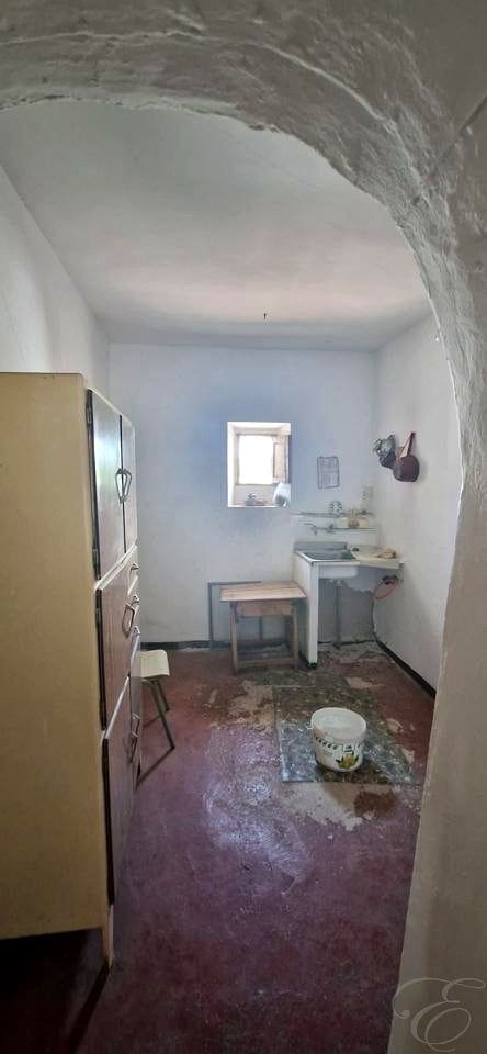 3 soverom Villa til salgs i Alfarnatejo med garasje - € 74 950 (Ref: 9948606)