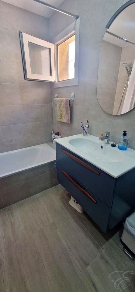 4 slaapkamer Flat te koop in Velez-Malaga met garage - € 398.000 (Ref: 9972209)