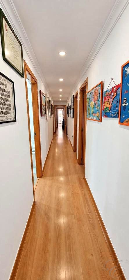 Piso de 4 habitaciones en Vélez-Málaga en venta con garaje - 398.000 € (Ref: 9972209)
