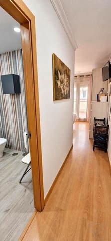 Piso de 4 habitaciones en Vélez-Málaga en venta con garaje - 398.000 € (Ref: 9972209)