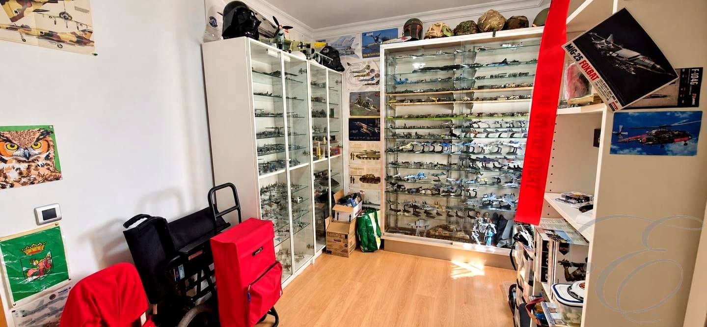 Piso de 4 habitaciones en Vélez-Málaga en venta con garaje - 398.000 € (Ref: 9972209)