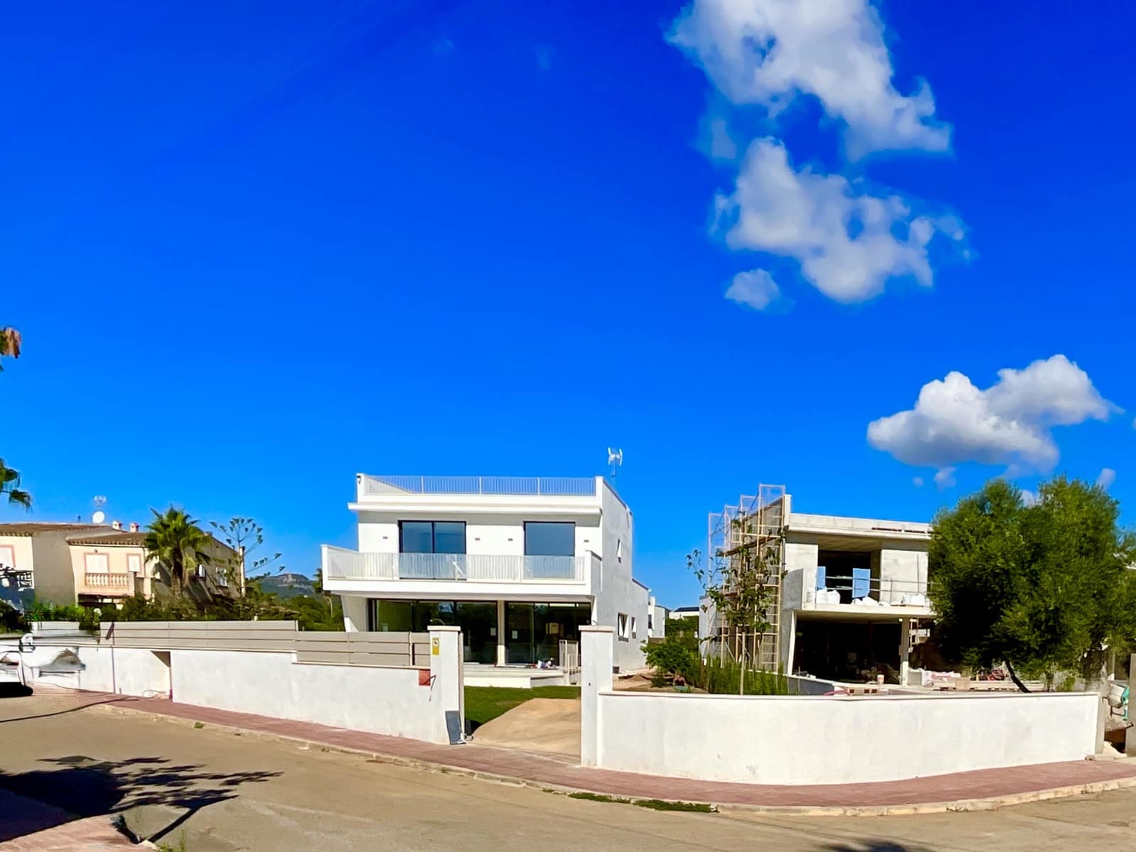 3 slaapkamer Rijtjeshuis te koop in Portocolom met zwembad garage - € 1.750.000 (Ref: 10165403)