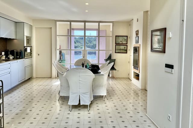 3 sypialnia Dom na sprzedaż w Portocolom, Felanitx z garażem - 1 980 000 € (Ref: 10171582)