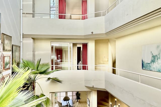 3 sypialnia Dom na sprzedaż w Portocolom, Felanitx z garażem - 1 980 000 € (Ref: 10171582)