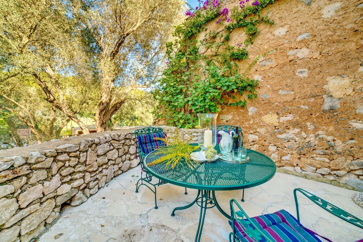 8 soverom Finca/Herregård til salgs i L'Horta / S'Horta med svømmebasseng garasje - € 3 300 000 (Ref: 9309131)