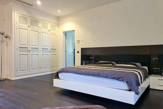 4 slaapkamer Finca/Landhuis te koop in Vall d'Or Golf, Felanitx met zwembad garage - € 3.200.000 (Ref: 9309132)
