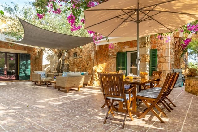 5 slaapkamer Finca/Landhuis te koop in Portocolom, Felanitx - € 1.995.000 (Ref: 9309166)