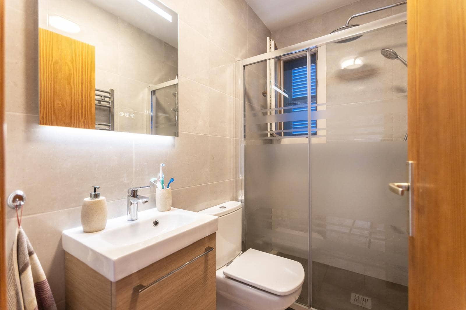 4 slaapkamer Rijtjeshuis te koop in Portocolom - € 535.000 (Ref: 9314454)