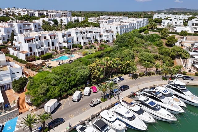 Erhverv til salg i Cala d'Or, Santanyí - € 1.950.000 (Ref: 9314573)