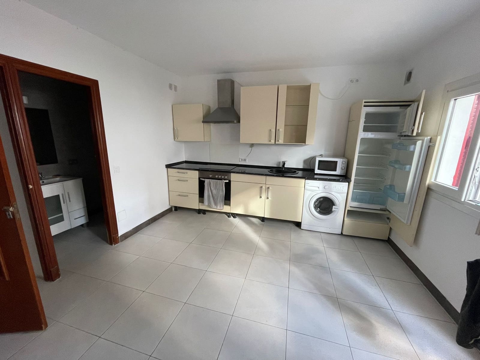 6 bedroom Villa for sale in Portocolom - € 730,000 (Ref: 9591671)