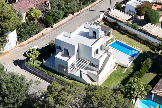 4 soverom Villa til salgs i Porto Petro, Santanyí - € 1 450 000 (Ref: 9838491)