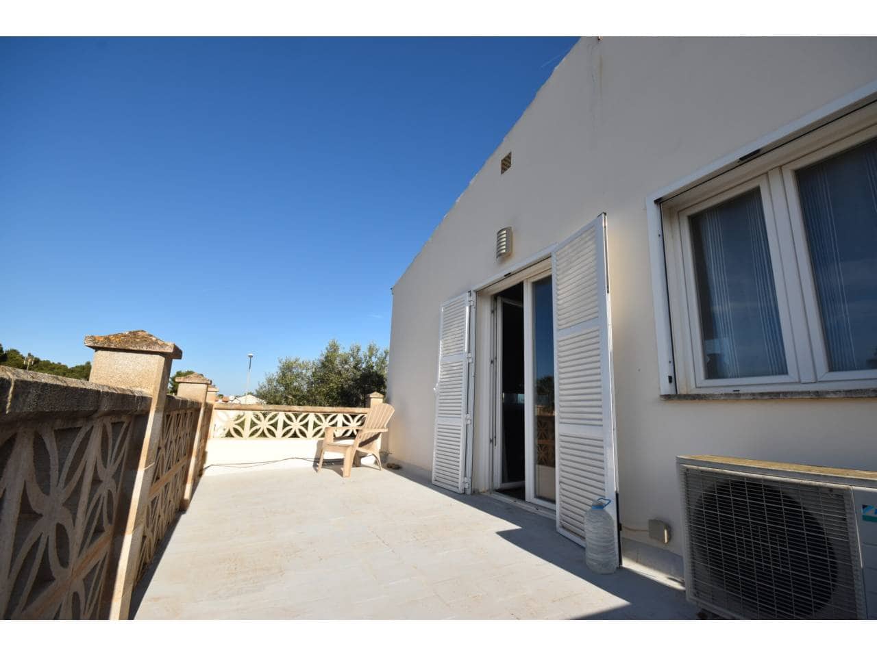 4 Zimmer Villa zu verkaufen in Sa Coma mit Pool - 699.000 € (Ref: 10085395)
