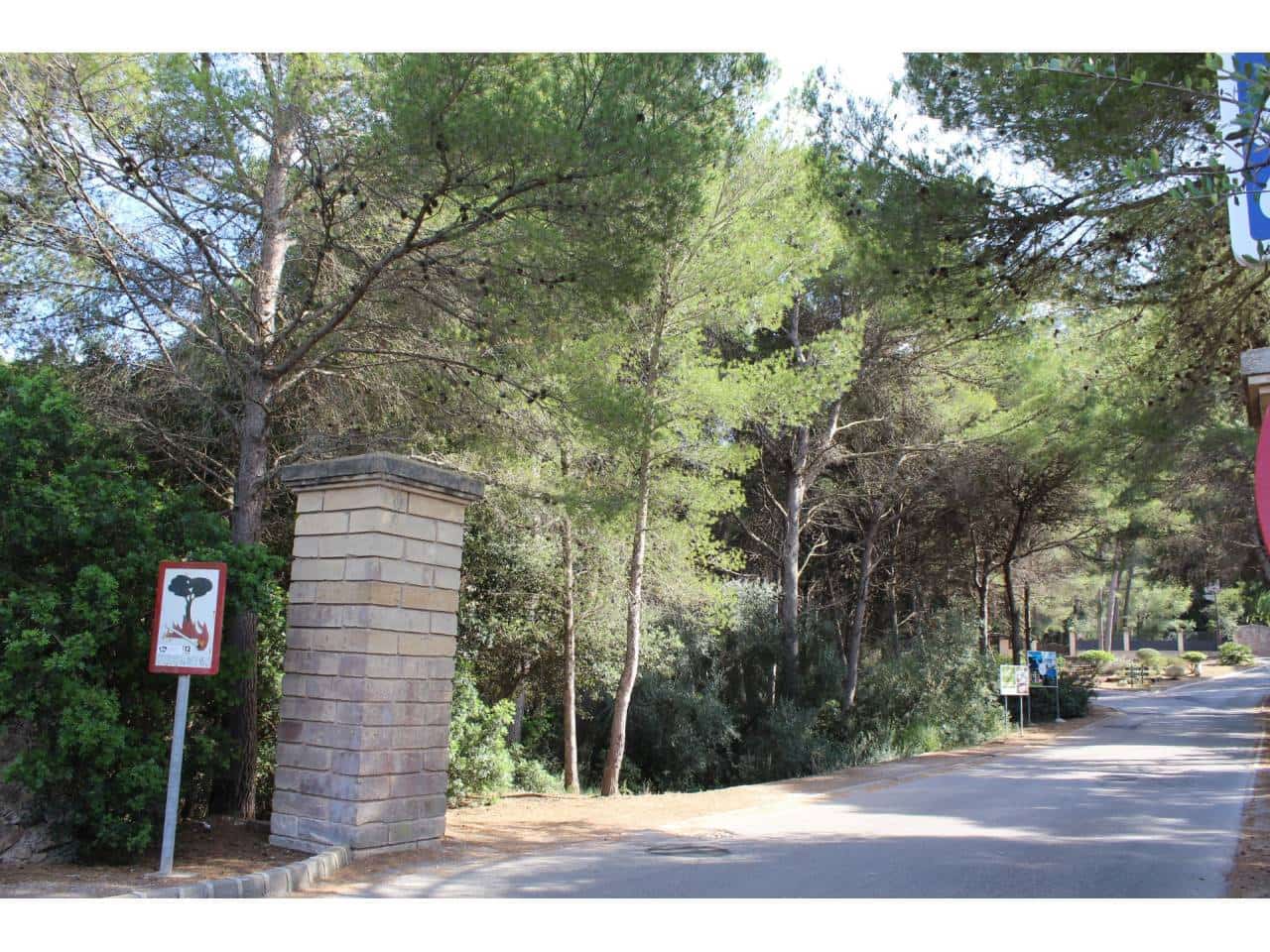 Grunde uden byggetilladelser til salg i Canyamel - € 180.000 (Ref: 5010413)