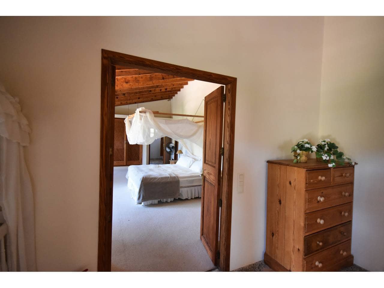 7 soveværelse Finca/Landehus til salg i Cala Mesquida med swimmingpool garage - € 5.350.000 (Ref: 7702704)