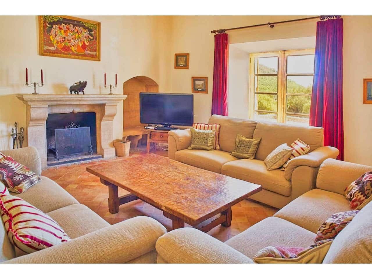 7 soveværelse Finca/Landehus til salg i Cala Mesquida med swimmingpool garage - € 5.350.000 (Ref: 7702704)