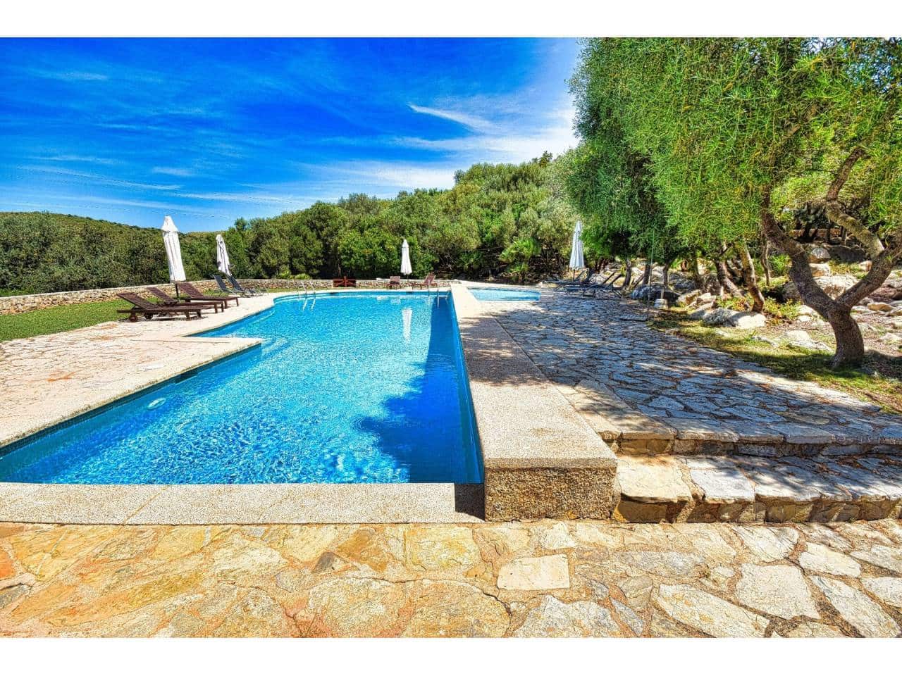 7 soveværelse Finca/Landehus til salg i Cala Mesquida med swimmingpool garage - € 5.350.000 (Ref: 7702704)