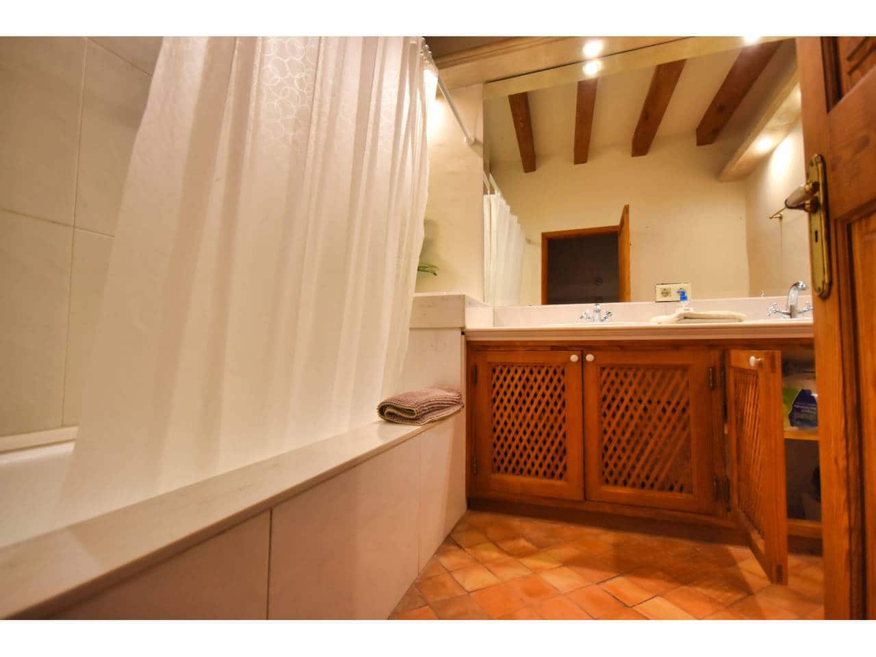 7 soveværelse Finca/Landehus til salg i Cala Mesquida med swimmingpool garage - € 5.350.000 (Ref: 7702704)