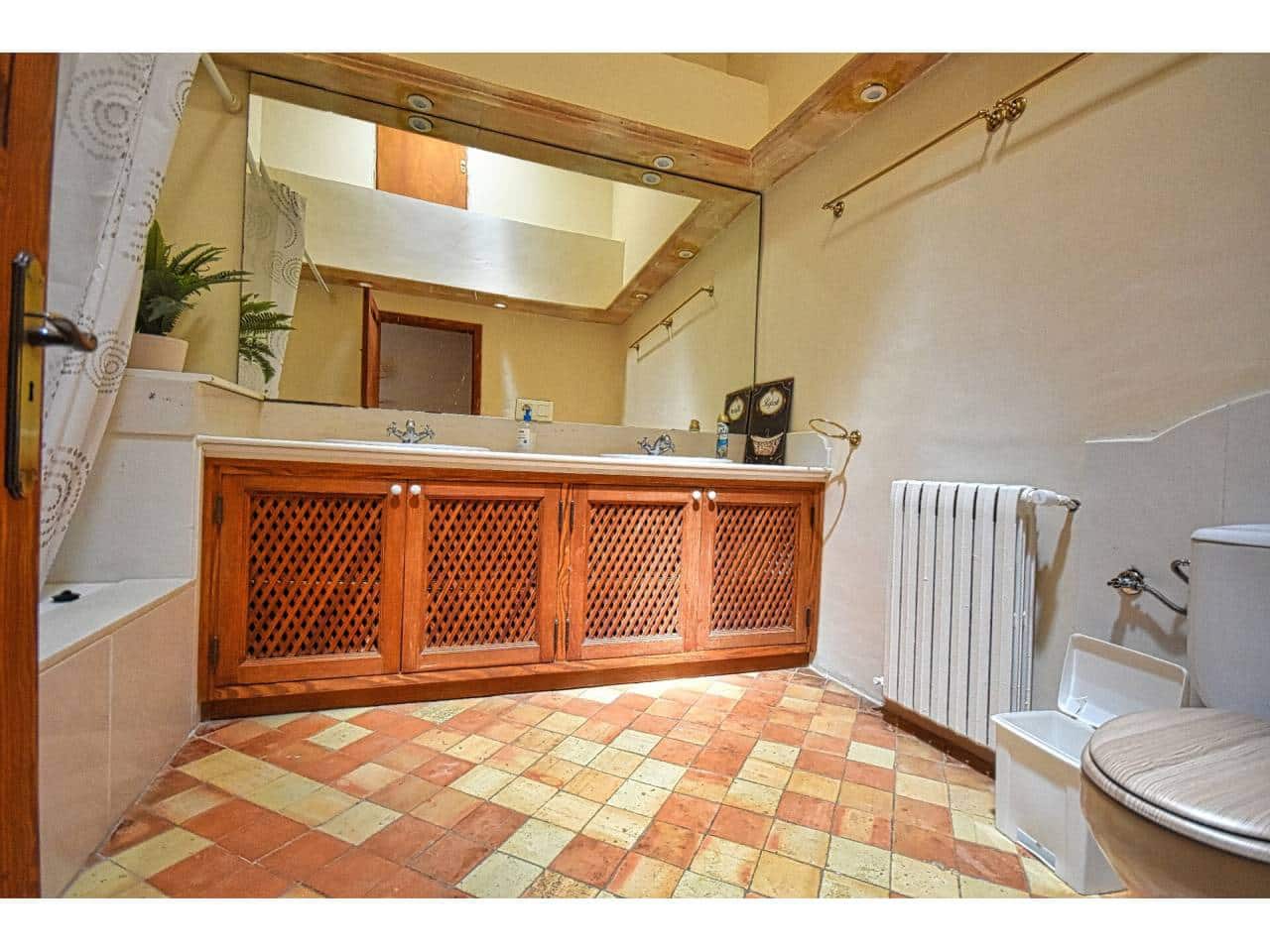 7 soveværelse Finca/Landehus til salg i Cala Mesquida med swimmingpool garage - € 5.350.000 (Ref: 7702704)