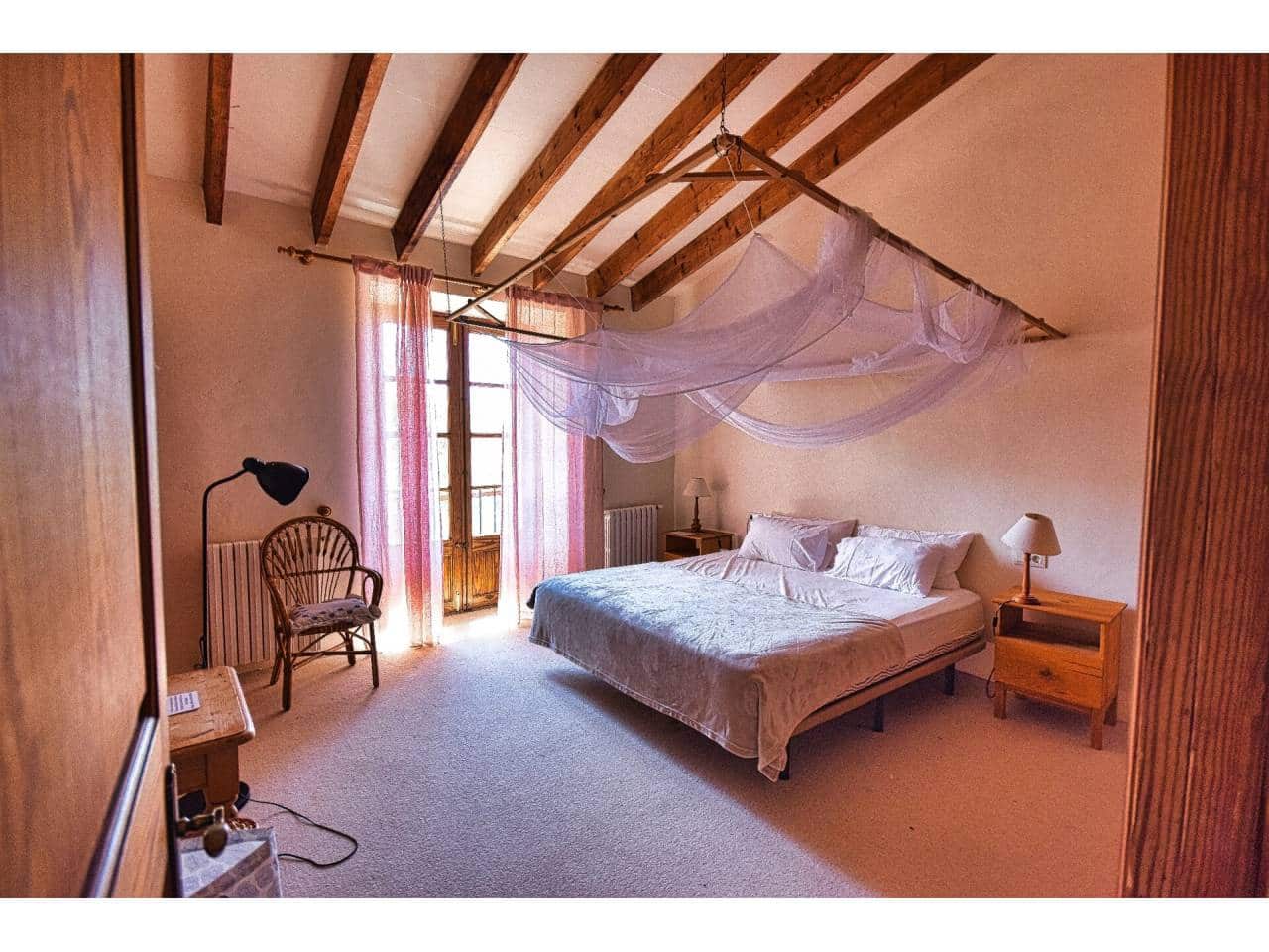 7 soveværelse Finca/Landehus til salg i Cala Mesquida med swimmingpool garage - € 5.350.000 (Ref: 7702704)