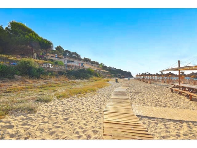 2 chambre Villa/Maison Semi-Mitoyenne à vendre à Cala Romantica, Manacor avec piscine - 380 000 € (Ref: 7704727)