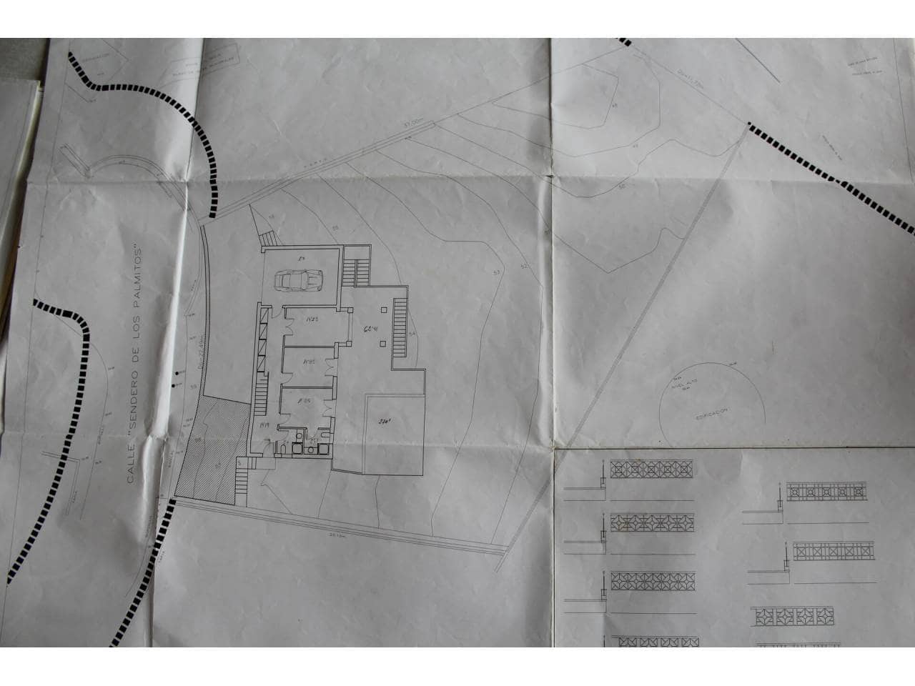 Grunde uden byggetilladelser til salg i Cala Ratjada - € 499.000 (Ref: 7706419)