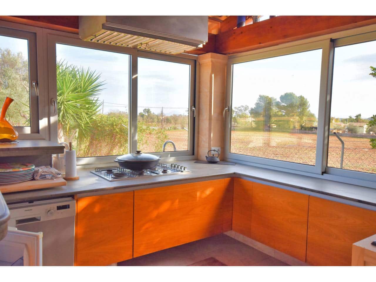 4 soveværelse Finca/Landehus til salg i Ca'n Picafort med swimmingpool garage - € 1.999.000 (Ref: 7965608)