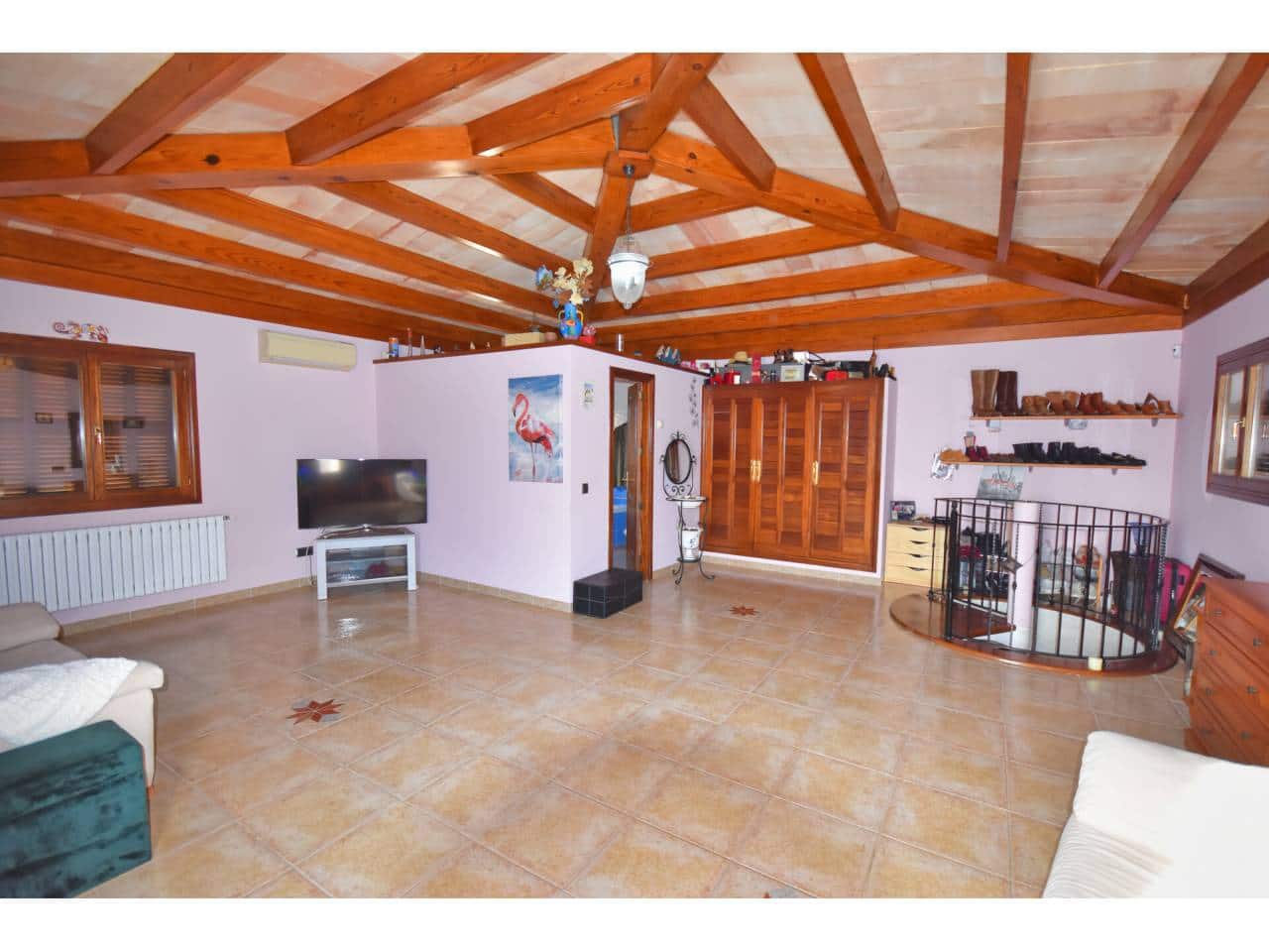 4 soveværelse Finca/Landehus til salg i Ca'n Picafort med swimmingpool garage - € 1.999.000 (Ref: 7965608)