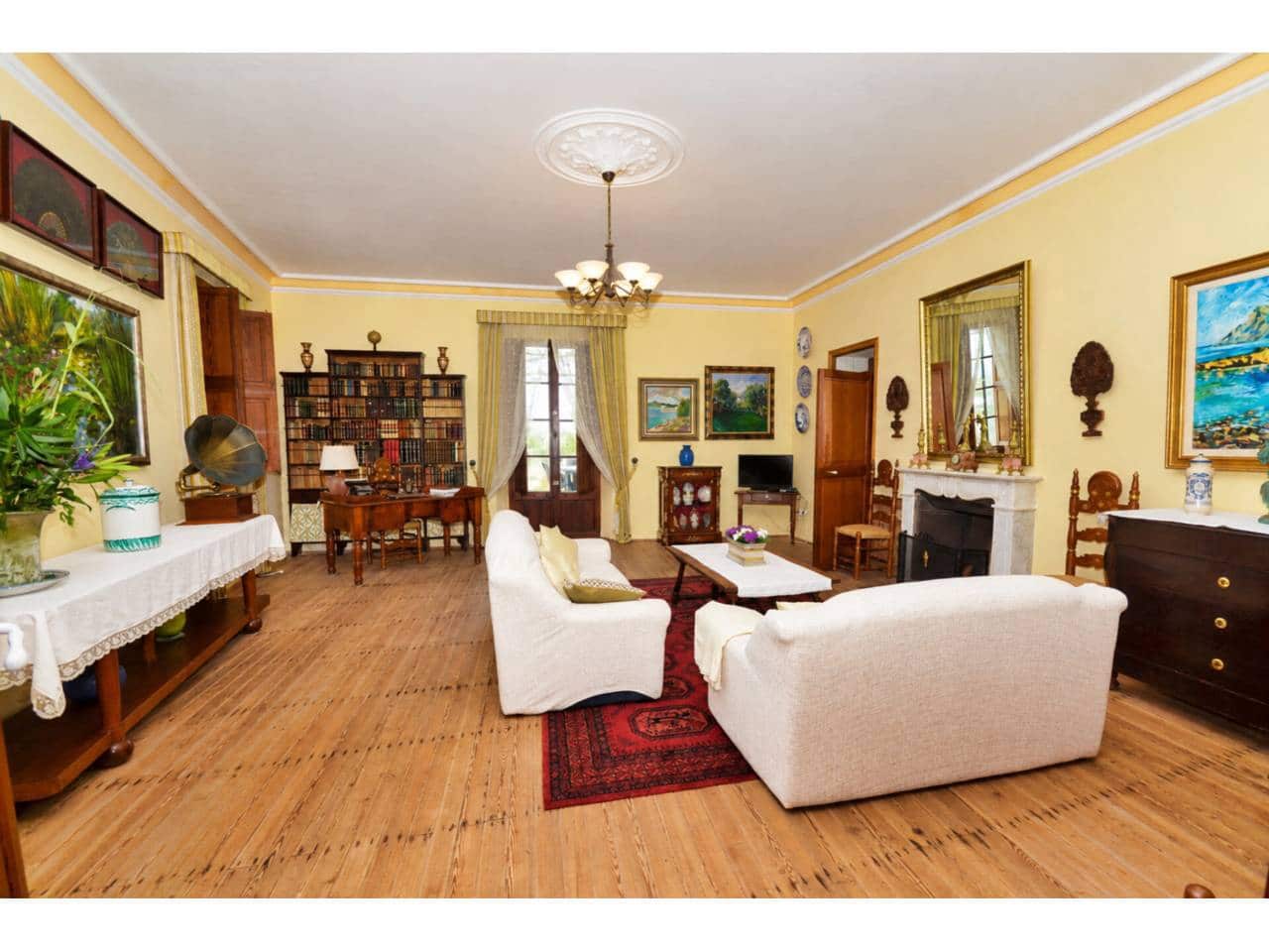 4 soverom Hus til salgs i Muro med garasje - € 1 300 000 (Ref: 8148295)