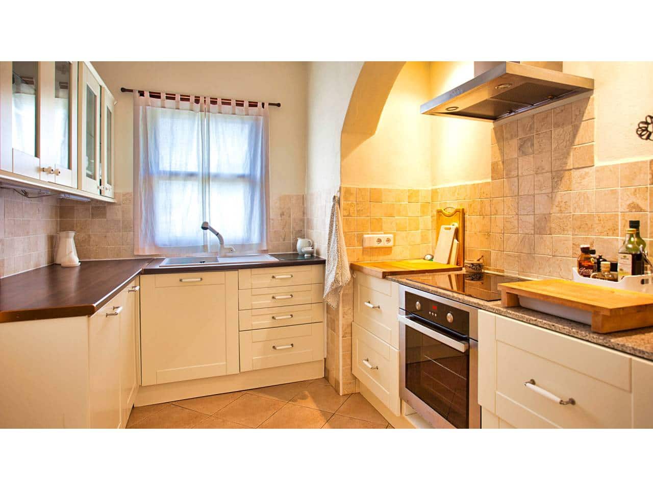 5 soveværelse Villa til salg i Costa de los Pinos med swimmingpool garage - € 1.995.000 (Ref: 8152227)