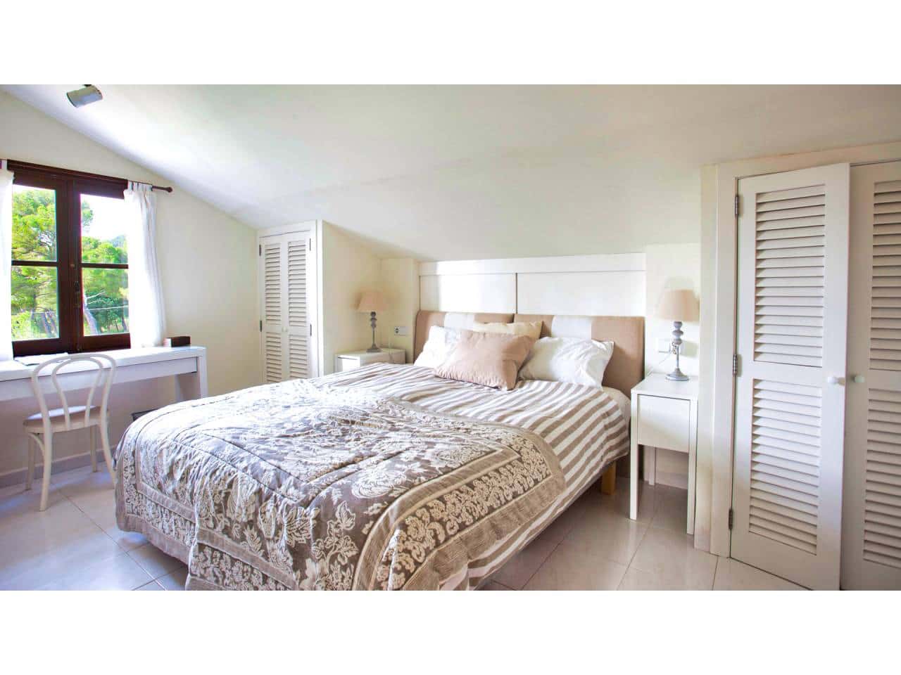 5 soveværelse Villa til salg i Costa de los Pinos med swimmingpool garage - € 1.995.000 (Ref: 8152227)