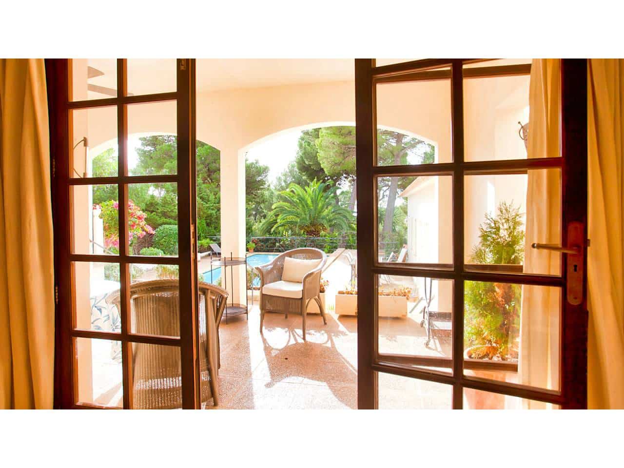 5 soveværelse Villa til salg i Costa de los Pinos med swimmingpool garage - € 1.995.000 (Ref: 8152227)