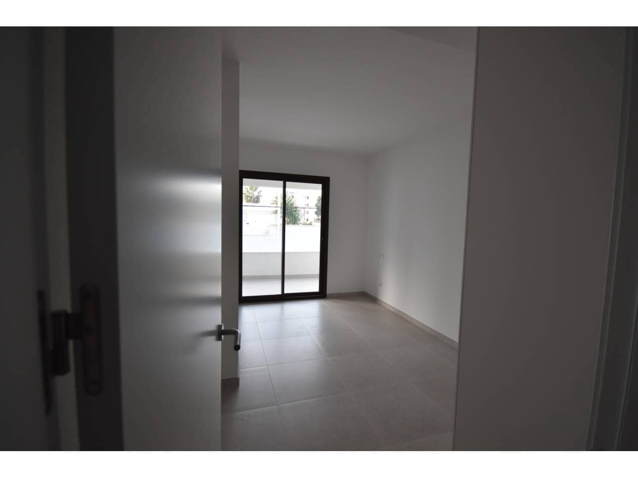 3 soveværelse Lejlighed til salg i Costa de los Pinos med garage - € 355.000 (Ref: 8751884)