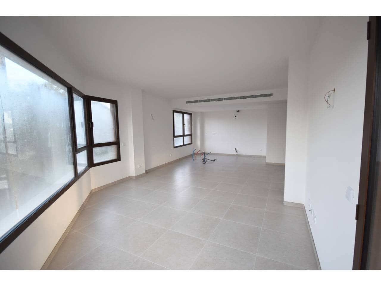 3 soveværelse Lejlighed til salg i Costa de los Pinos med garage - € 355.000 (Ref: 8751884)