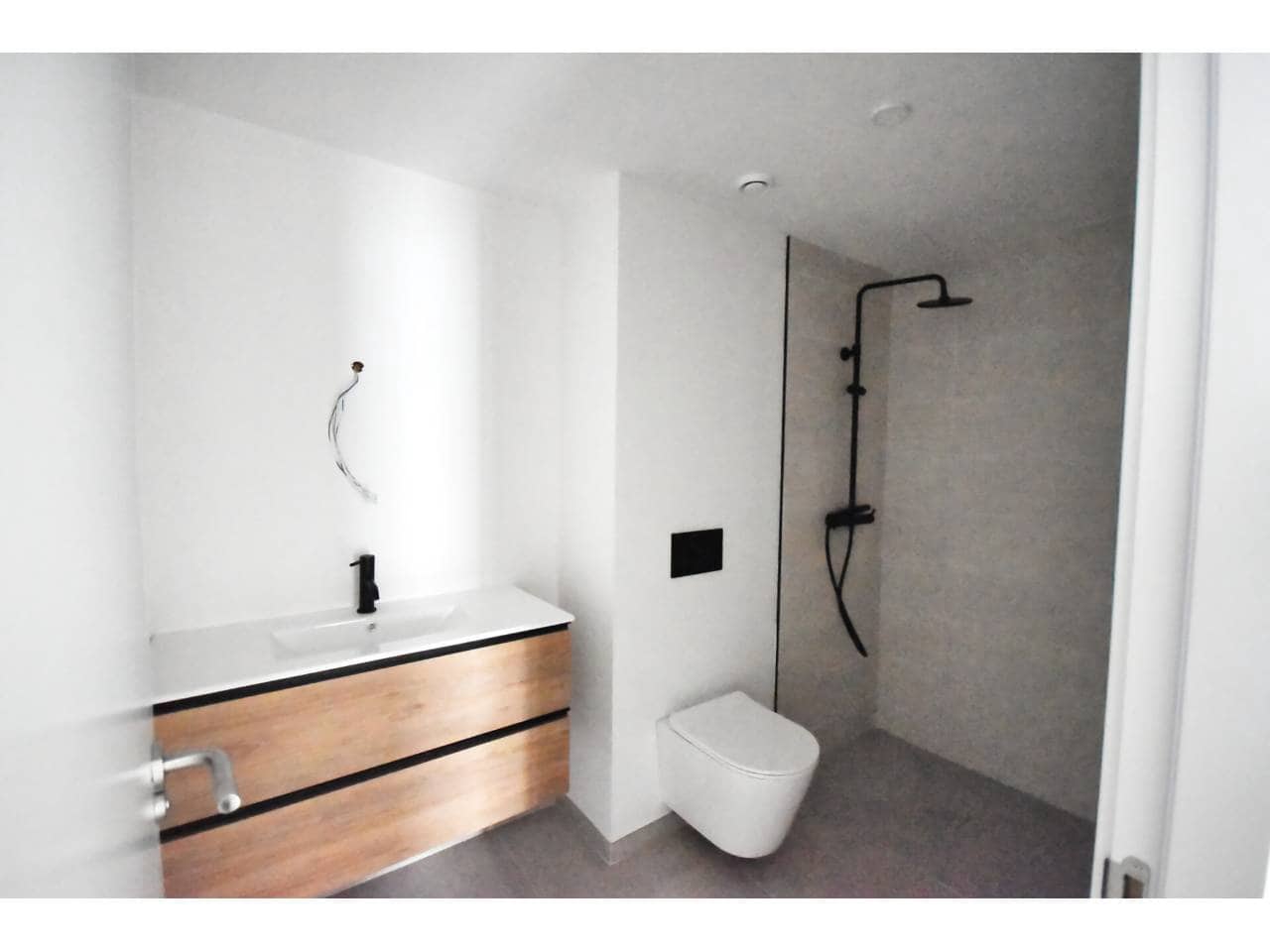 3 soveværelse Lejlighed til salg i Costa de los Pinos med garage - € 355.000 (Ref: 8751884)